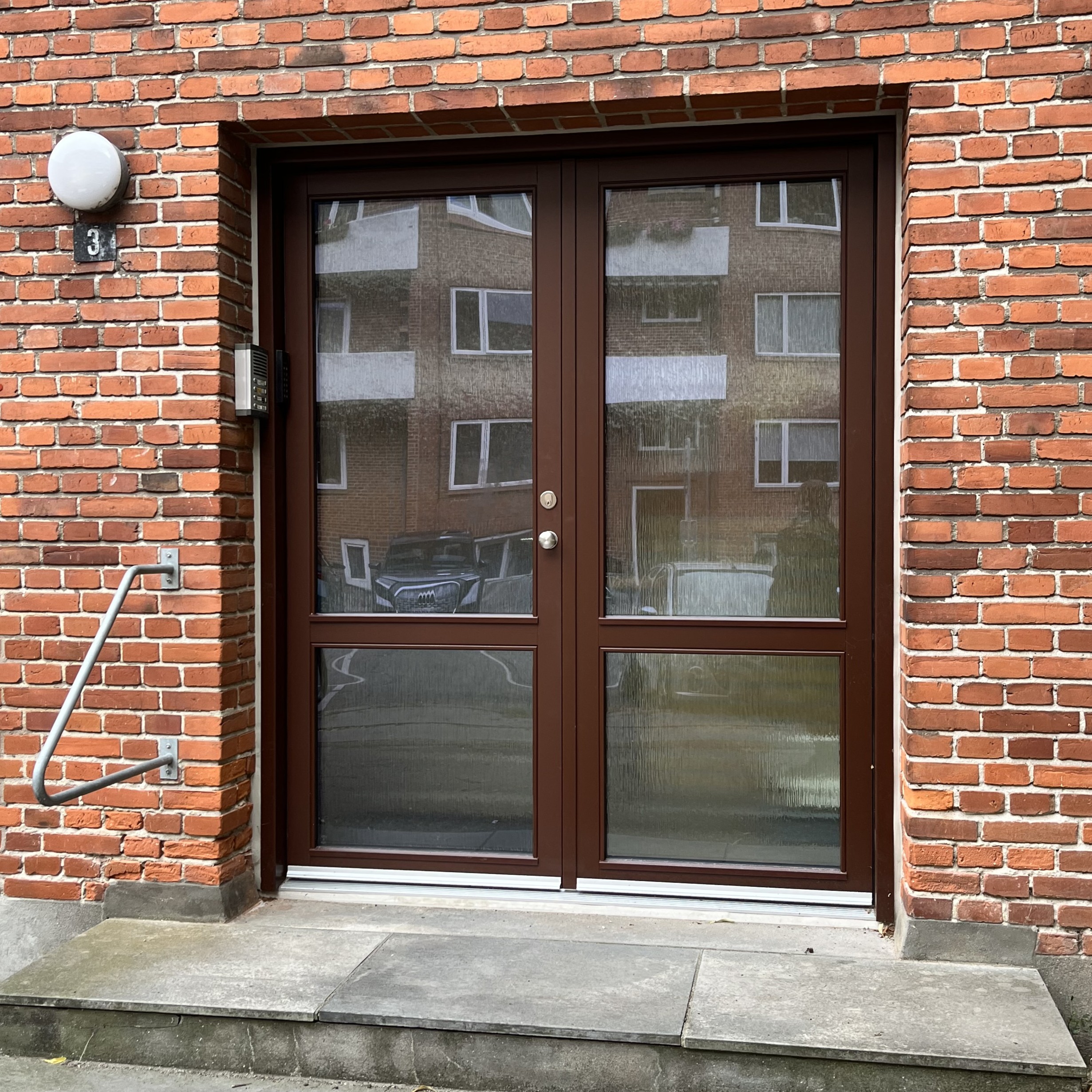 FairArbejde facadedør